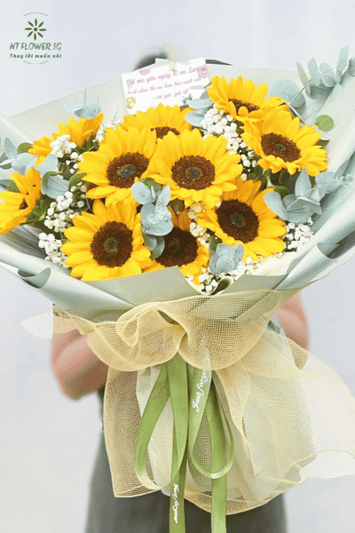 Hoa Tặng Thầy Cô Trong Ngày Khai Giảng